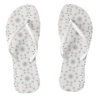 Dainty daises in pink and purple flip flops