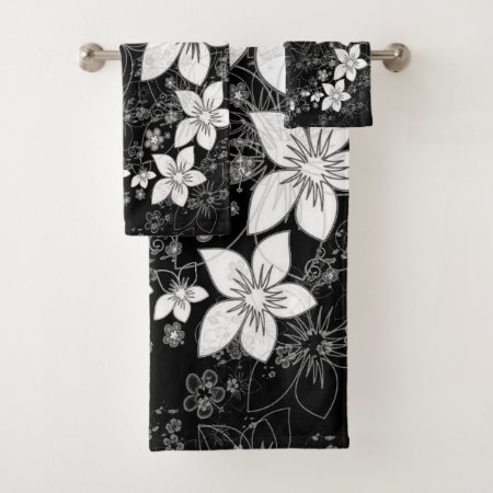 Dainty Floral Scroll On Black Bath Towel Set