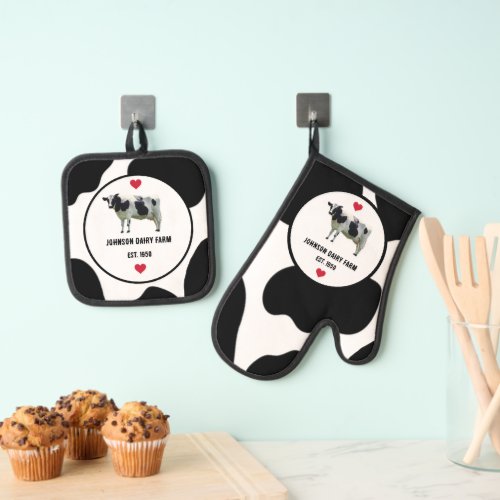 Dairy Farm Black and White Cow Cute Red Heart Oven Mitt  Pot Holder Set