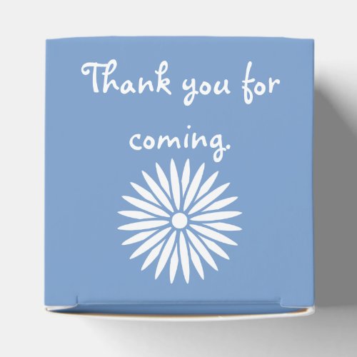 Daisies and Butterflies in Periwinkle Favor Box