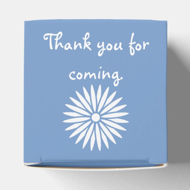 Daisies and Butterflies in Periwinkle Favor Box (Top)
