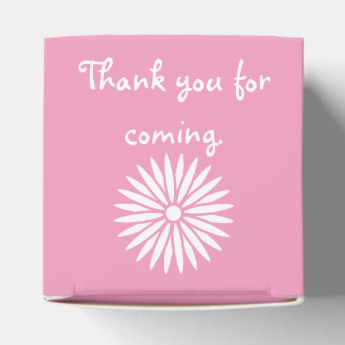 Daisies and Butterflies in Petal Pink Favor Box