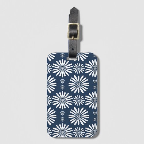 Daisies Blue White Floral Pattern Luggage Tag