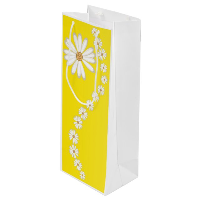 Daisies Gift Bag (Front Angled)