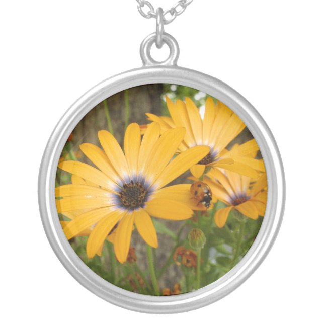 Daisies Lady bug, Necklace (Front)