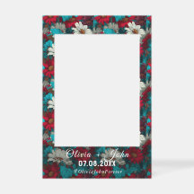 Daisy Charm Reception Photo Booth Frame Prop