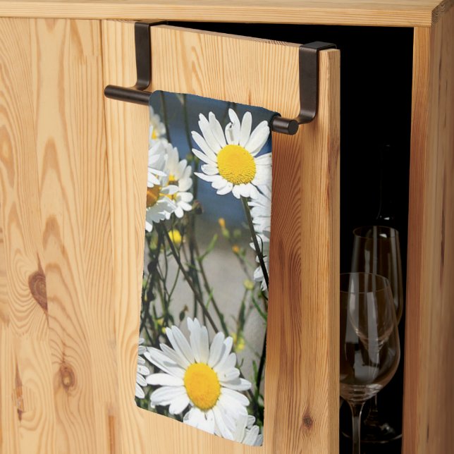 Daisy-Daisy Kitchen Towel (Thirds Fold)