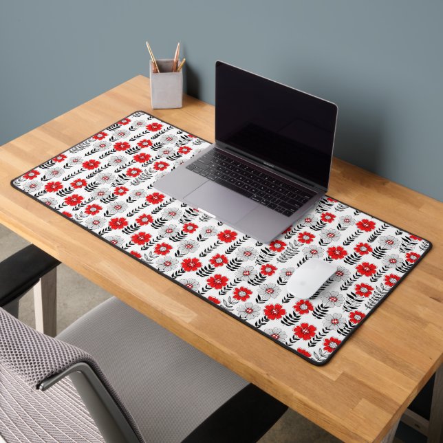 Daisy doodles  in red and black desk mat (Office 2)