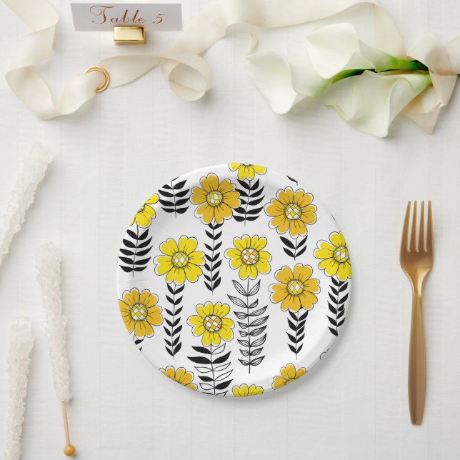 Daisy doodles  in yellow and black paper plates (Wedding)