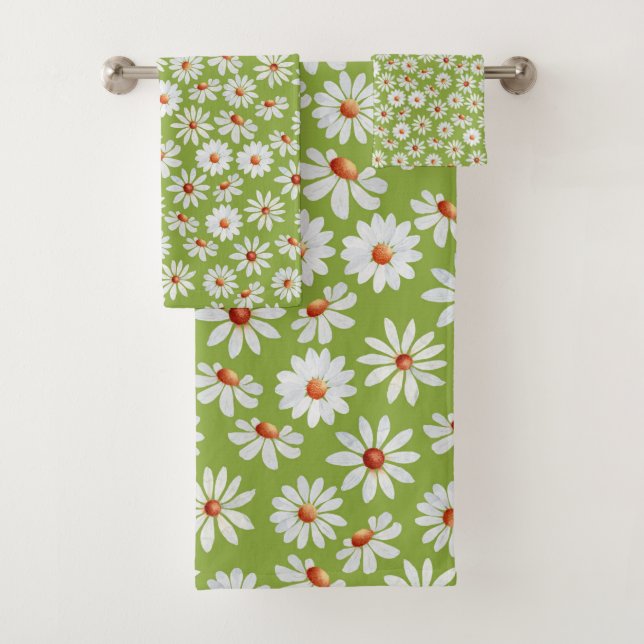 Daisy Filed Watercolor Spring Summer  Bath Towel Set (Insitu)