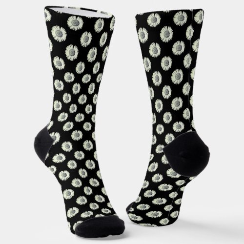 Daisy Flower Pattern Cute Girly Trendy White Black Socks