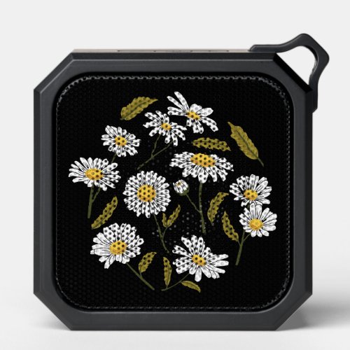 Daisy flowers and leaves design bluetooth speaker