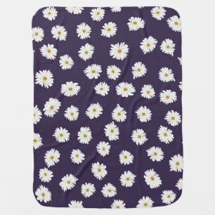 Daisy flowers: small, seamless pattern. baby blanket