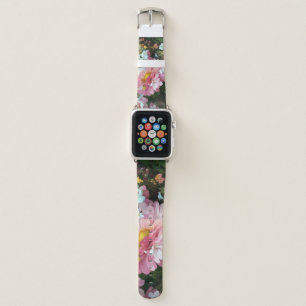 Daisy in Pink Apple Watch Band