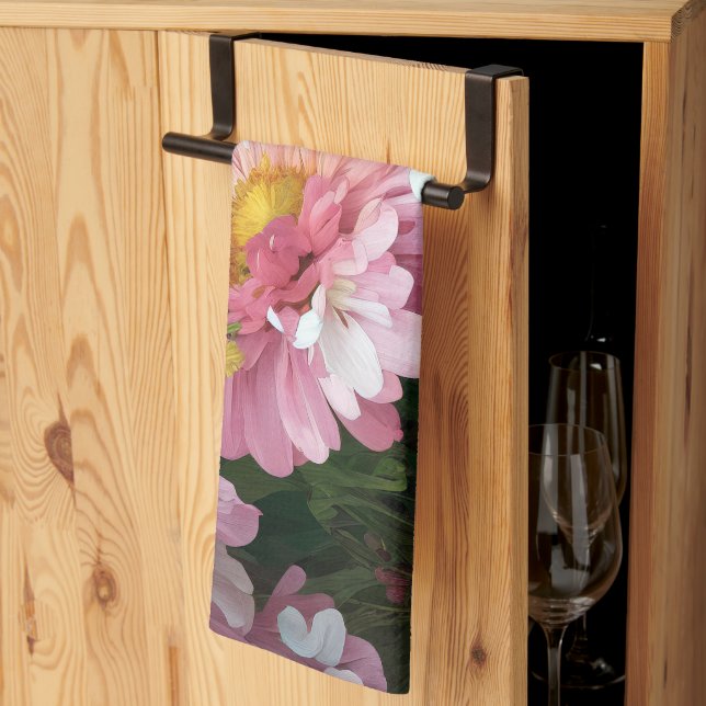 Daisy in Pink Kitchen Towel (Thirds Fold)