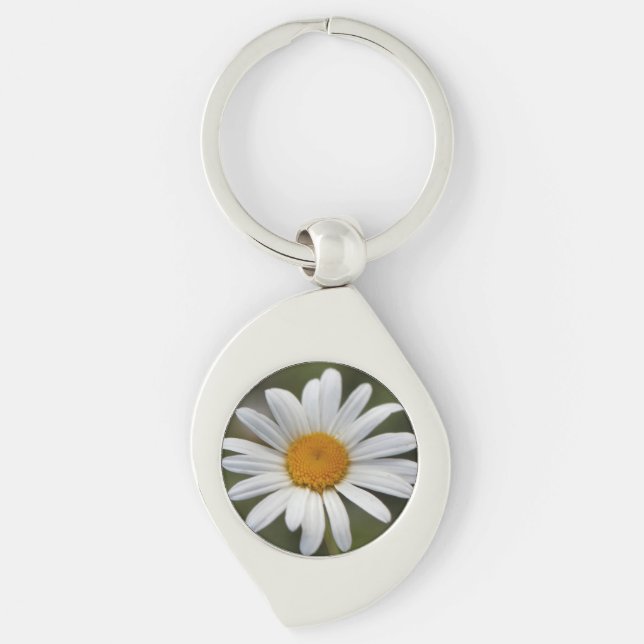 Daisy Keychain (Front)