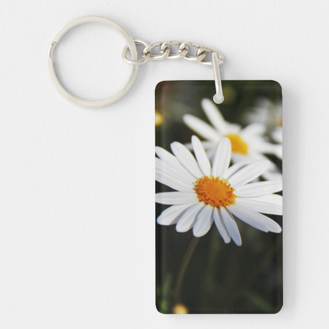 Daisy Keychain (Front)