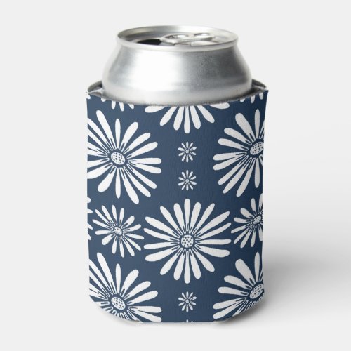 Daisy Pattern Blue White Can Cooler