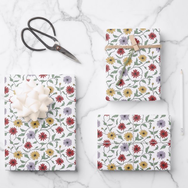 Daisy Pattern Doodle Pen and Ink Style Wrapping Paper Sheets (Front)