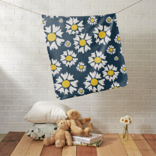 Daisy Pattern, Floral Pattern, White Daisies Baby Blanket