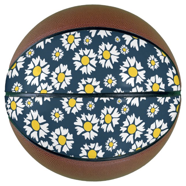 Daisy Pattern, Floral Pattern, White Daisies Basketball (Front)
