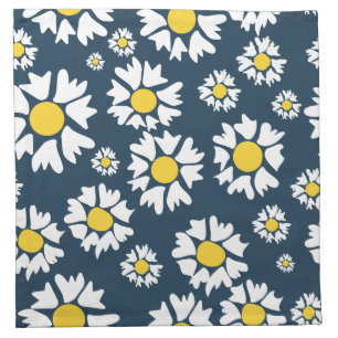 Daisy Pattern, Floral Pattern, White Daisies Cloth Napkin