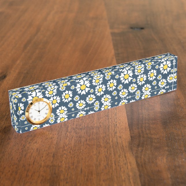 Daisy Pattern, Floral Pattern, White Daisies Desk Name Plate (Side)