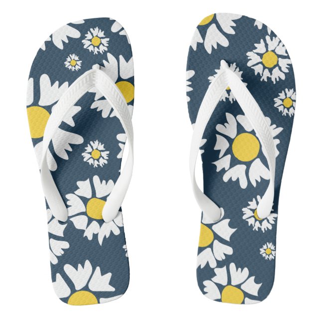 Daisy Pattern, Floral Pattern, White Daisies Flip Flops (Footbed)