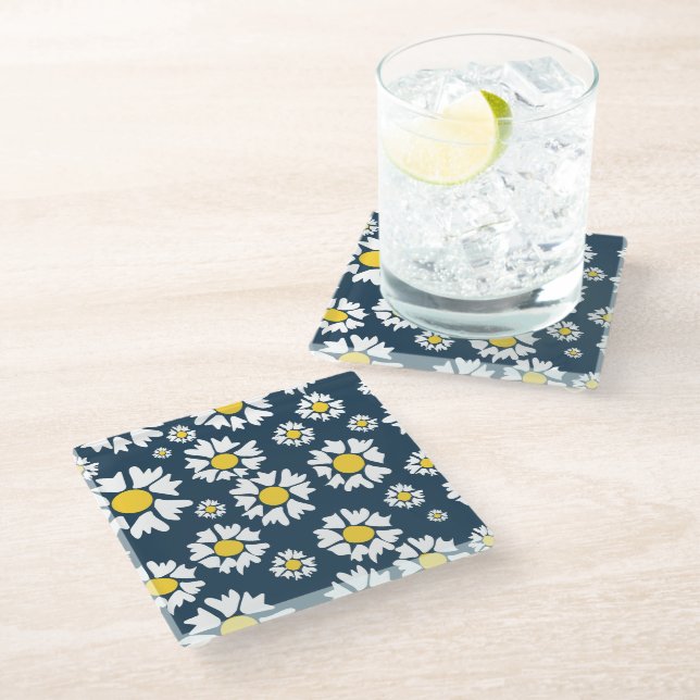 Daisy Pattern, Floral Pattern, White Daisies Glass Coaster (Angled)