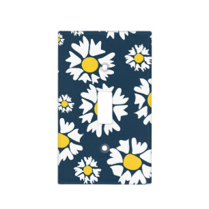 Daisy Pattern, Floral Pattern, White Daisies Light Switch Cover