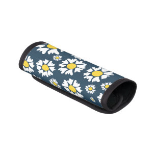 Daisy Pattern, Floral Pattern, White Daisies Luggage Handle Wrap