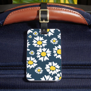 Daisy Pattern, Floral Pattern, White Daisies Luggage Tag