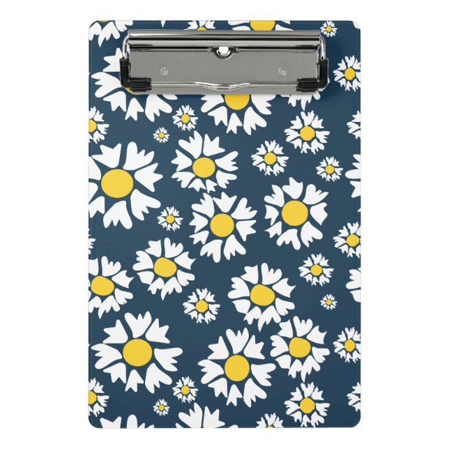 Daisy Pattern, Floral Pattern, White Daisies Mini Clipboard (Front)