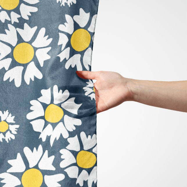 Daisy Pattern, Floral Pattern, White Daisies Scarf (Creator Uploaded)