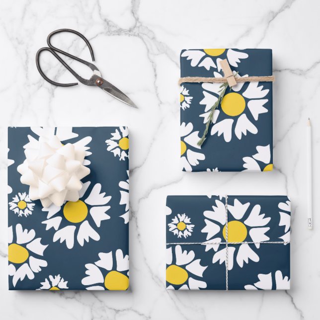 Daisy Pattern, Floral Pattern, White Daisies Wrapping Paper Sheets (Front)