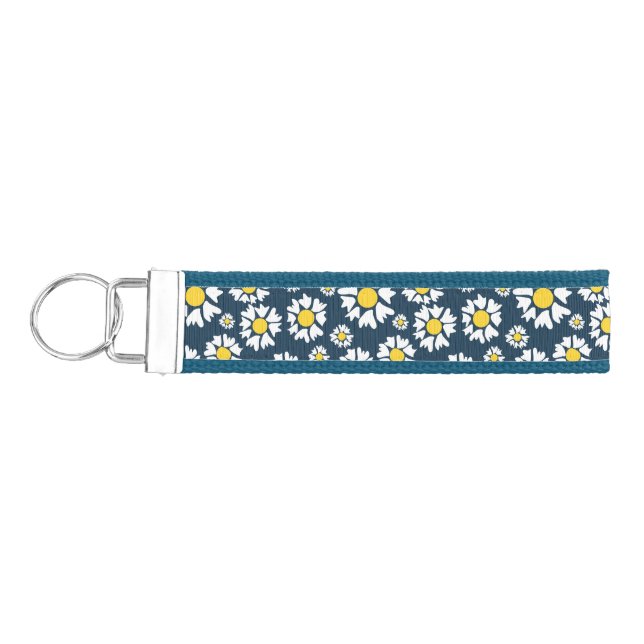 Daisy Pattern, Floral Pattern, White Daisies Wrist Keychain (Keys on Left)
