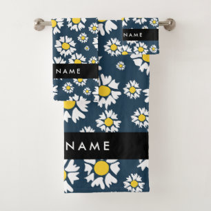 Daisy Pattern, White Daisies, Your Name Bath Towel Set