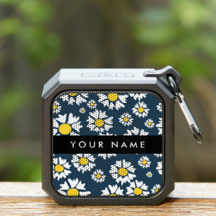Daisy Pattern, White Daisies, Your Name Bluetooth Speaker