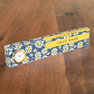 Daisy Pattern, White Daisies, Your Name Desk Name Plate