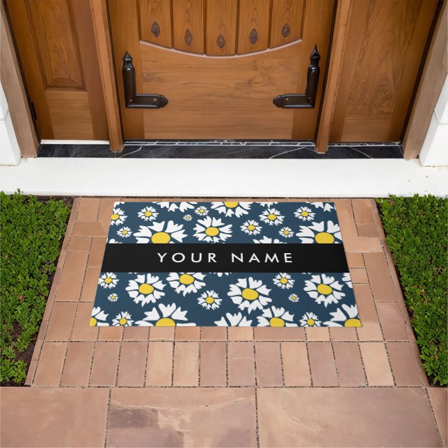 Daisy Pattern, White Daisies, Your Name Doormat (Outdoor)