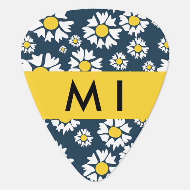 Daisy Pattern, White Daisies, Your Name Guitar Pick (Front)