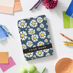 Daisy Pattern, White Daisies, Your Name iPad Pro Cover