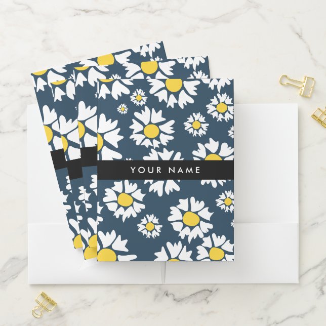 Daisy Pattern, White Daisies, Your Name Pocket Folder (In Situ)
