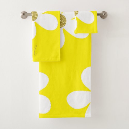 Daisy Simple Yellow White  Gold Personal Bath Towel Set