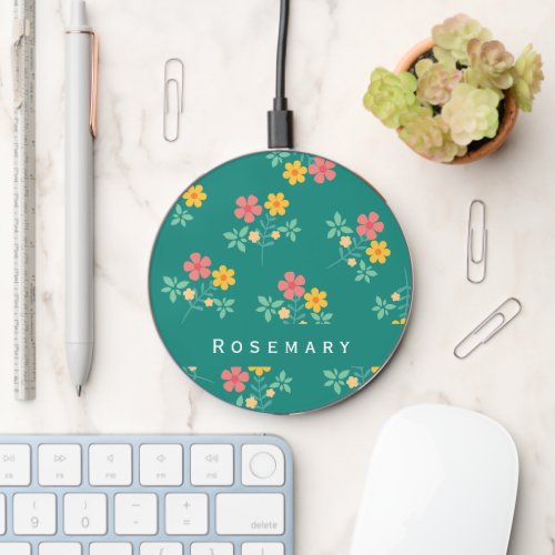 Daisy Vintage Bouquet Pattern in Green Wireless Charger