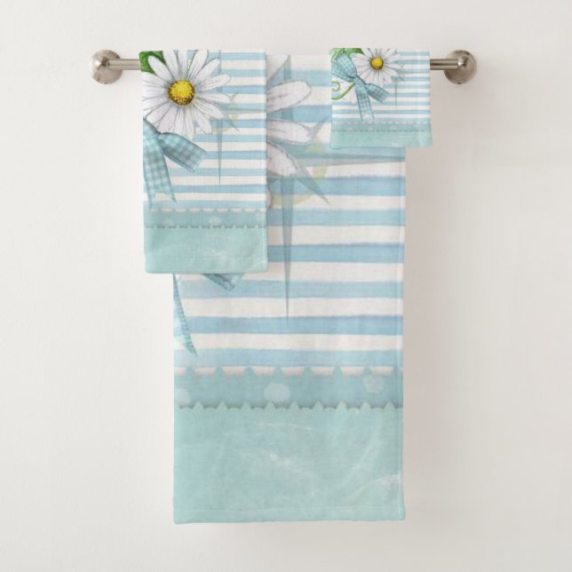 Daisy with Blue Stripes Bath Towel Set (Insitu)
