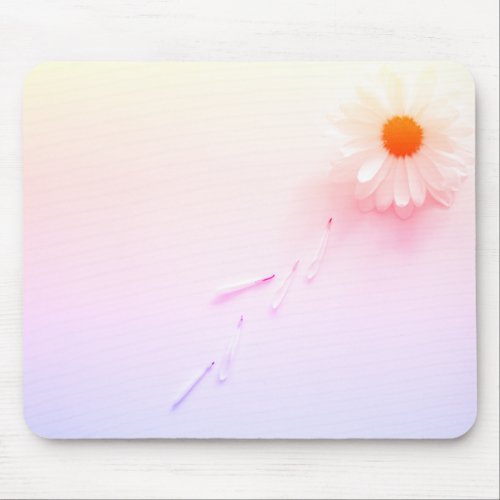 Daisy with Petals Mousepad
