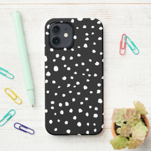 Dalmatian Dots Dalmatian Spots Black and White iPhone 12 Case