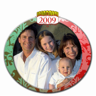 Damask 2009 Family Photo Christmas Ornament