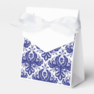 Damask pattern favor boxes